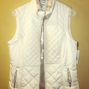Woman’s Calvin Klein faux fur vest jacket